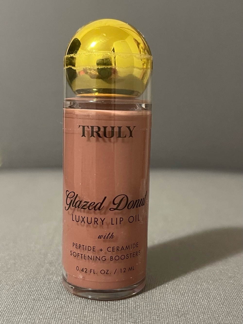 TRULY Glazed Donut Luxury Lip Oil — Pink Nude with Gold Cap